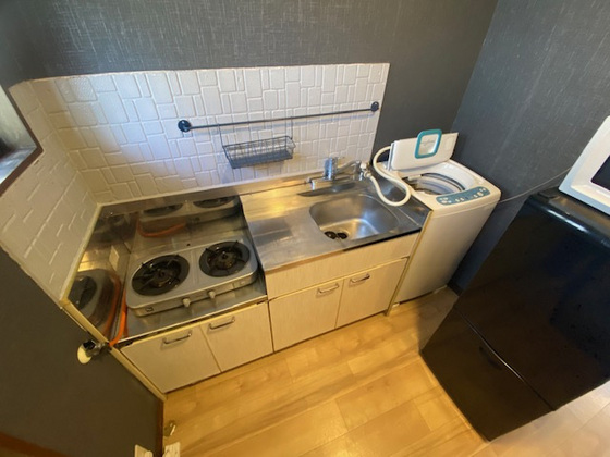 キッチン　※別部屋の写真です