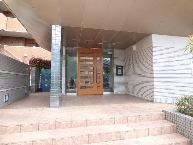 エントランス　エントランス