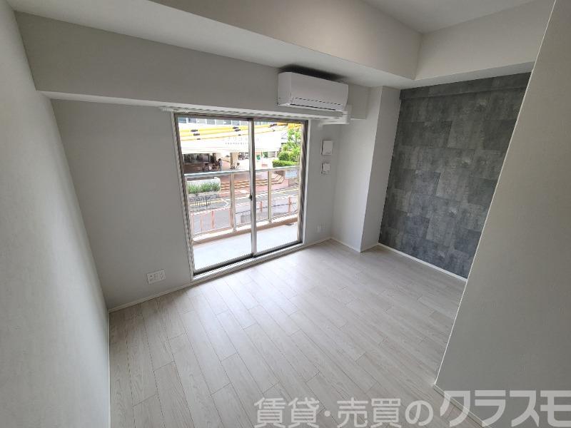 居室・リビング　明るいお部屋です♪