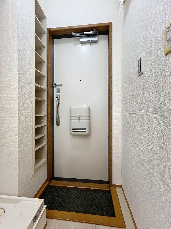 玄関　参考写真