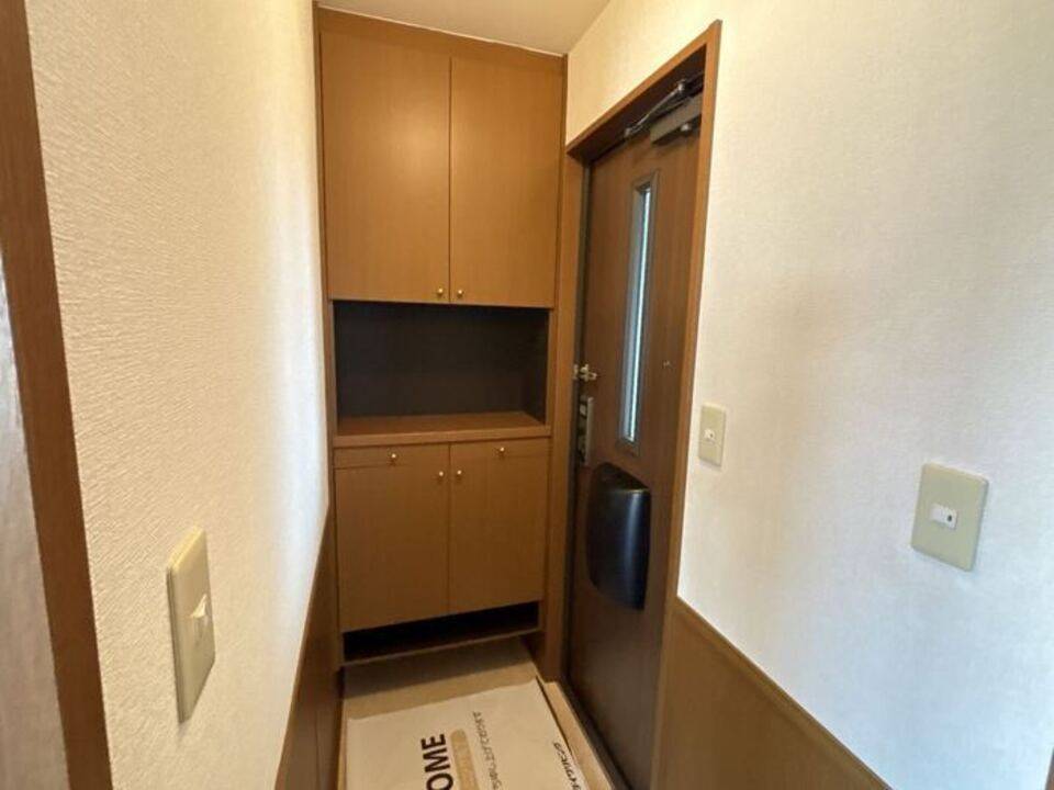 玄関　玄関