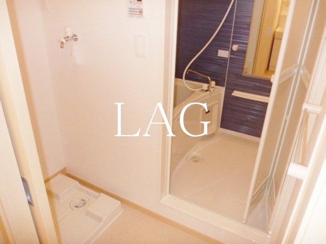 その他設備　室内洗濯機置き場です。