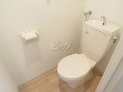 トイレ　ウォシュレット設置済みです！