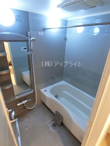 バス・シャワールーム　追炊き＆浴室乾燥機付き