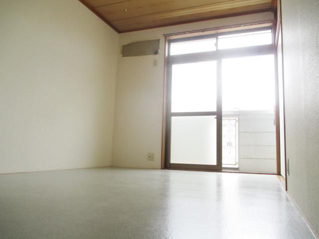 その他部屋・スペース　★収納のある6帖のお部屋です★