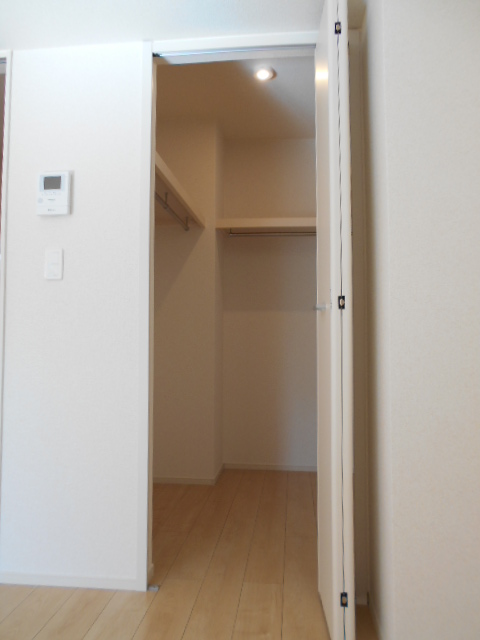 収納　屋内収納（ウォークインクローゼット）完備