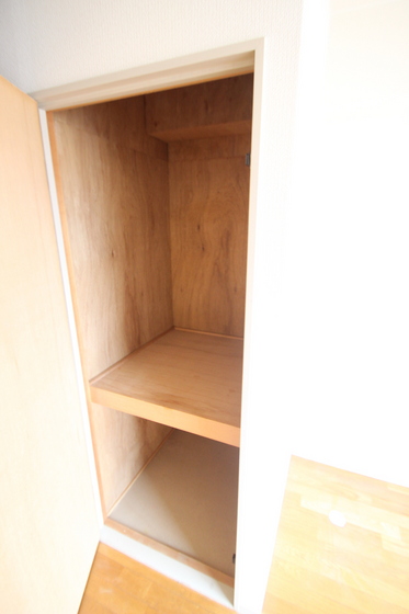 収納　※別部屋の写真です