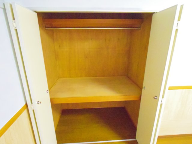 収納　同物件、他のお部屋の写真です。