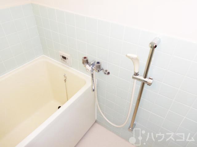 バス・シャワールーム　お風呂で一日の疲れをおとり下さい。
