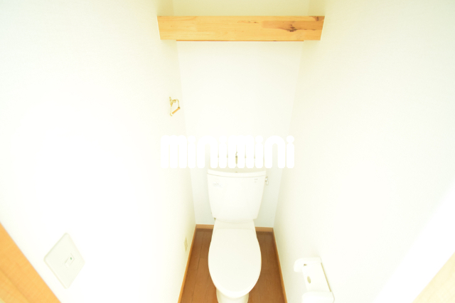 トイレ　※別部屋のお写真です。