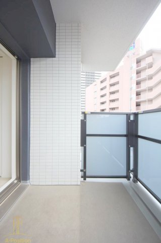 バルコニー　エス・キュート梅田中崎町