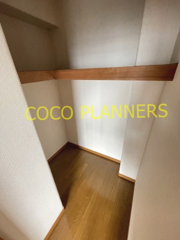 収納　※別号室の写真です。現況優先となります。