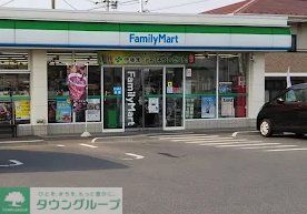 コンビニ　ファミリーマート北本石戸一丁目店（コンビニ）まで270m