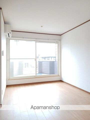 MenehuneHouseの居間写真