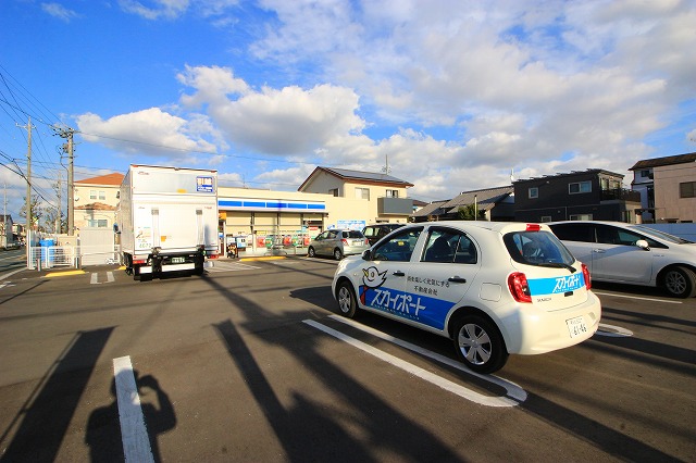 コンビニ　ローソン 浜松高丘北店（コンビニ）まで159m