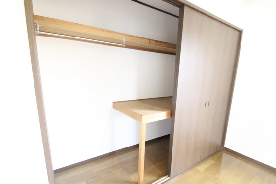 収納　※別部屋の写真です