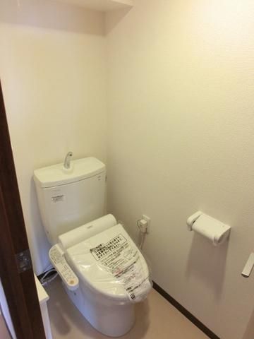 トイレ　ウォシュレット