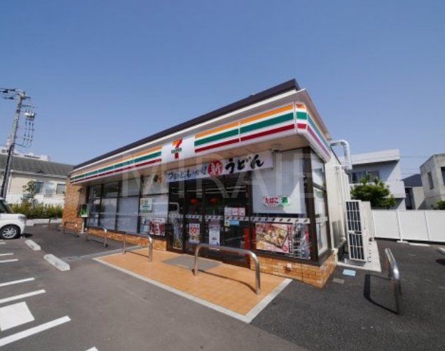 コンビニ　セブンイレブン藤沢湘南台6丁目店（コンビニ）まで130m