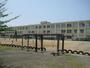 小学校　桑名市立大山田北小学校（小学校）まで854m