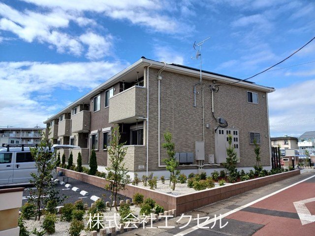建物外観　インターネット無料です。