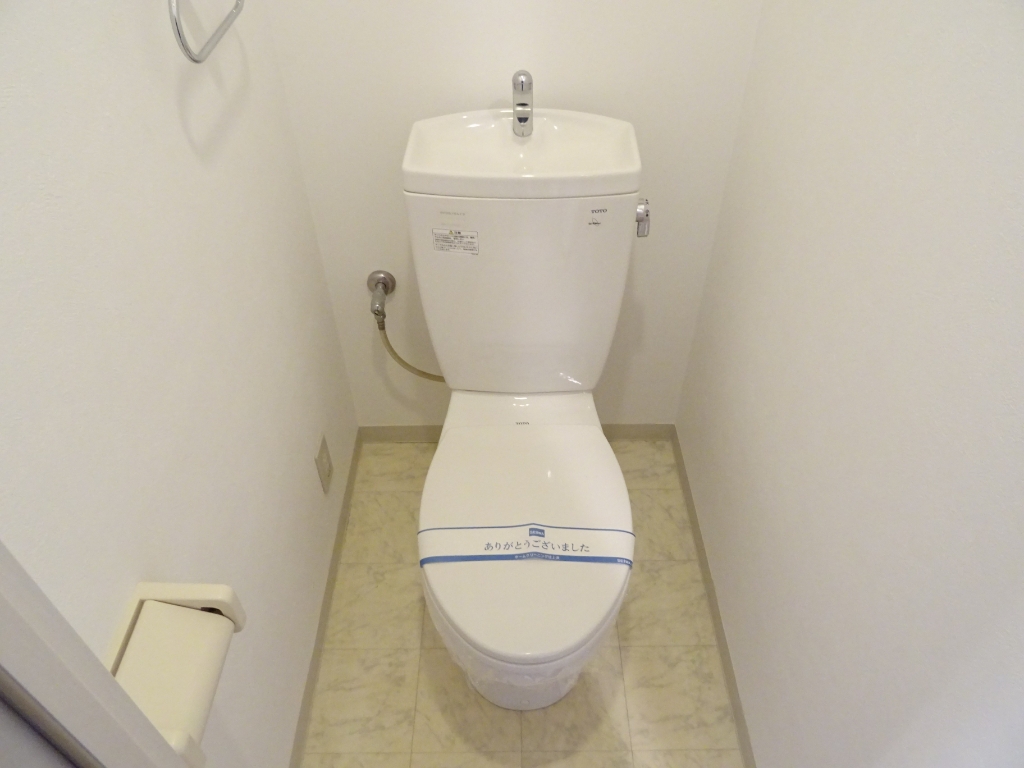 トイレ　別部屋参考写真