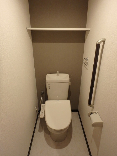 トイレ　シンプルで使いやすいトイレです