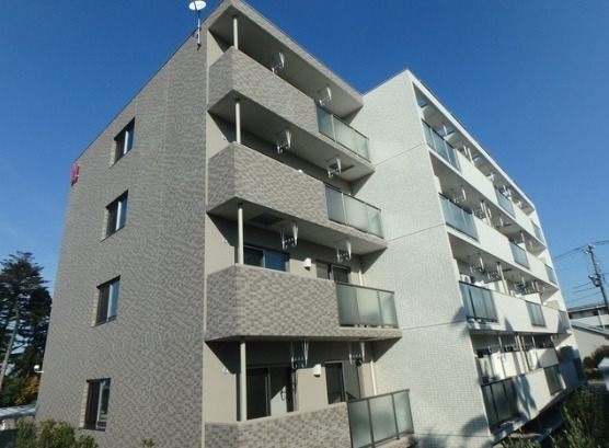 建物外観　落ち着いた雰囲気の外観です