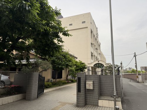 小学校　大阪市立大江小学校（小学校）まで817m