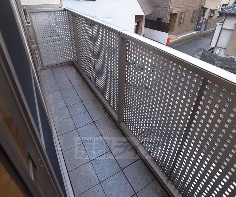 バルコニー　日当たり良好のバルコニーです。