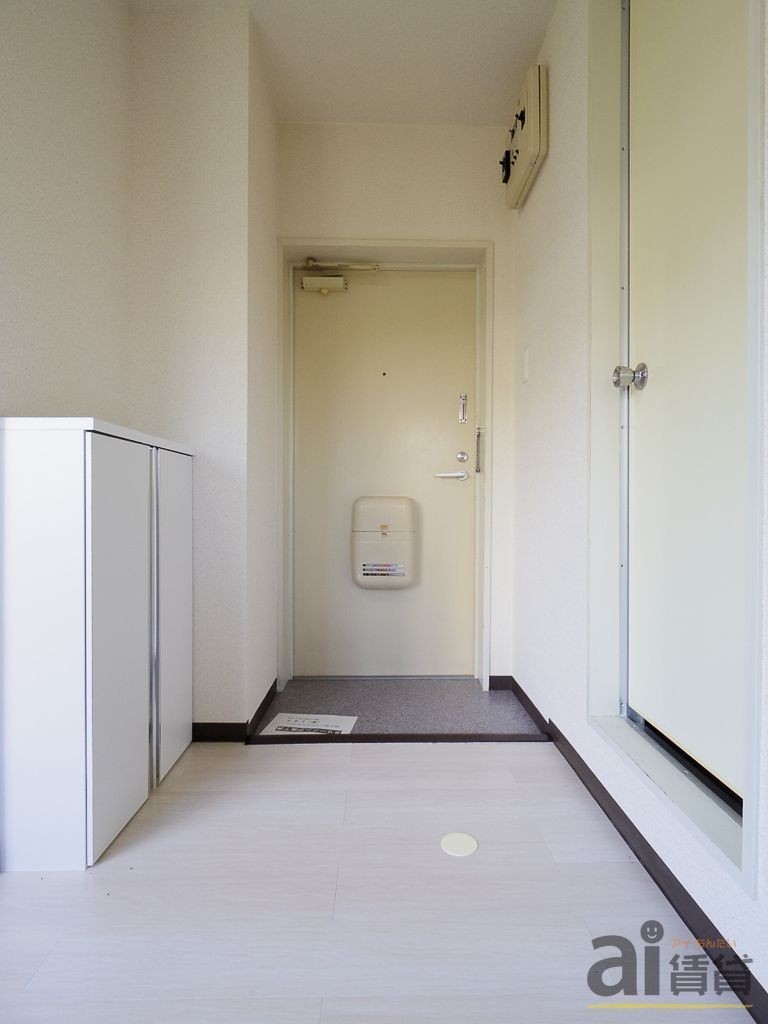 玄関　～同仕様写真～