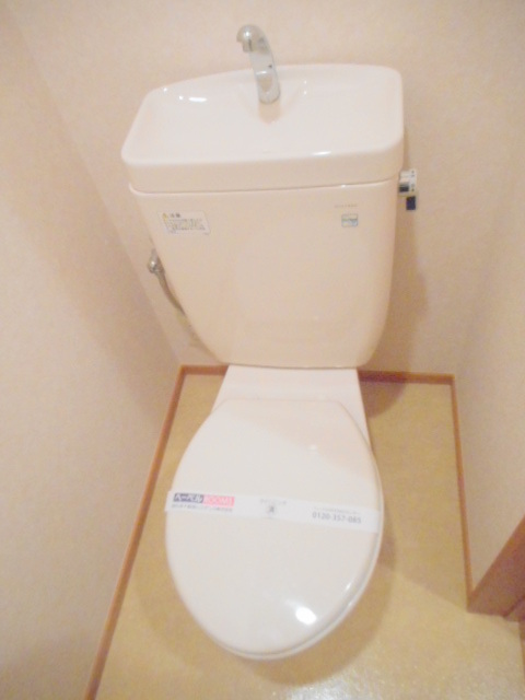トイレ　清潔感のあるトイレ