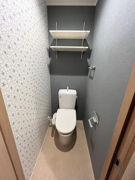 トイレ　ウォシュレット完備