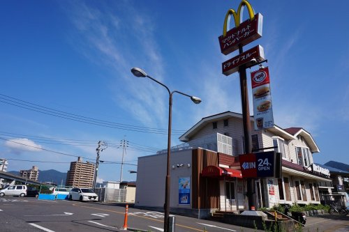 飲食店　マクドナルド 祇園新道店（飲食店）まで837m