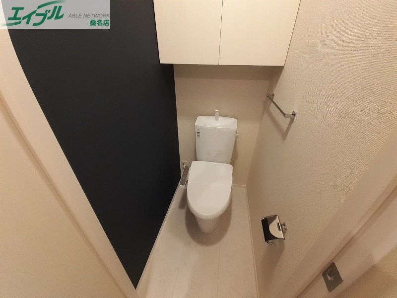 トイレ　同型参考写真