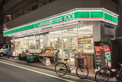 コンビニ　ローソンストア100 高円寺北店（コンビニ）まで575m