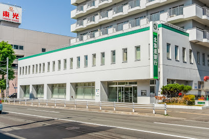 銀行　北海道銀行鳥居前支店（銀行）まで312m