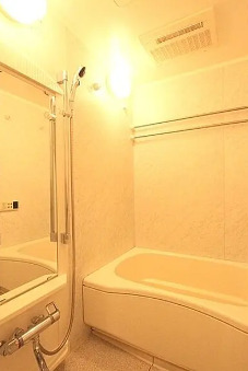 バス・シャワールーム　写真は同タイプ住居です