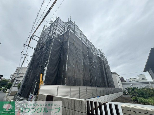 建物外観　駐車場
