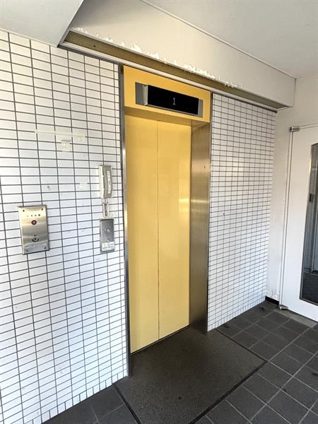 その他　エレベーター1基あり！