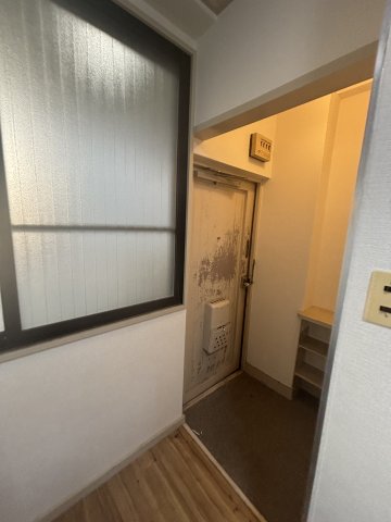 竹本ビルの玄関写真