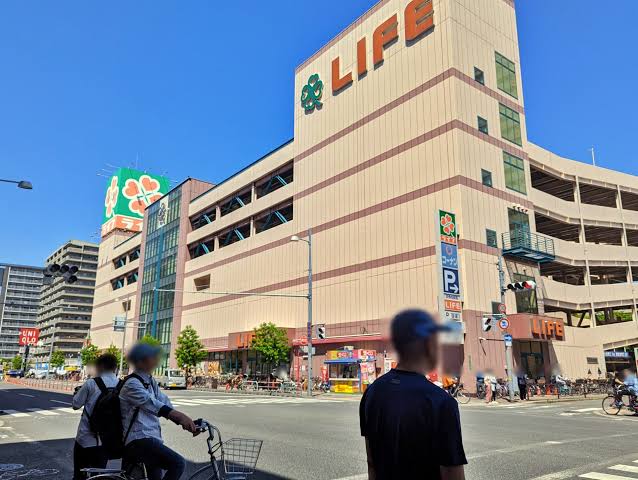スーパー　ライフ関目店（スーパー）まで293m