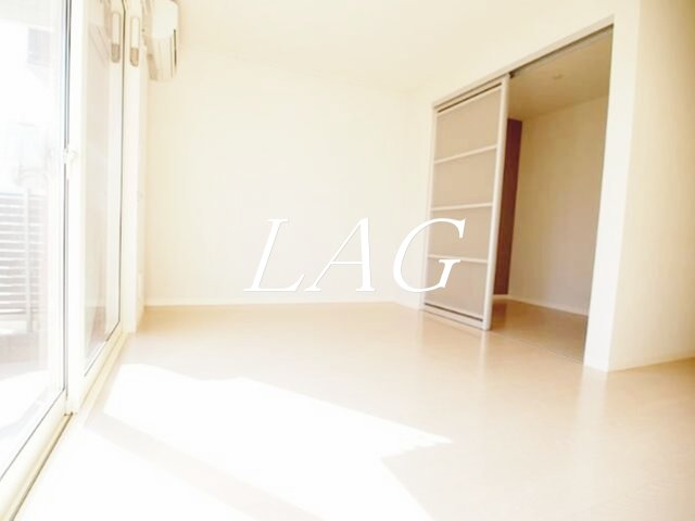 居室・リビング　洋室のお部屋です。