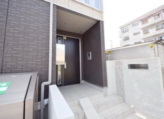 エントランス　☆共用設備もキレイ☆