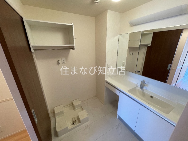 洗面設備　同型タイプ