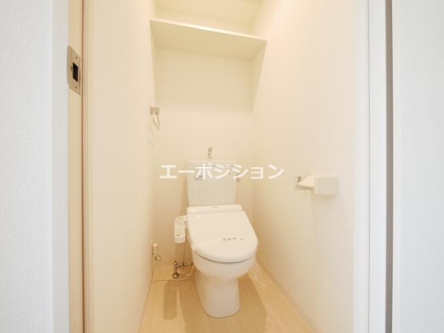 トイレ　エルミタージュ難波南V