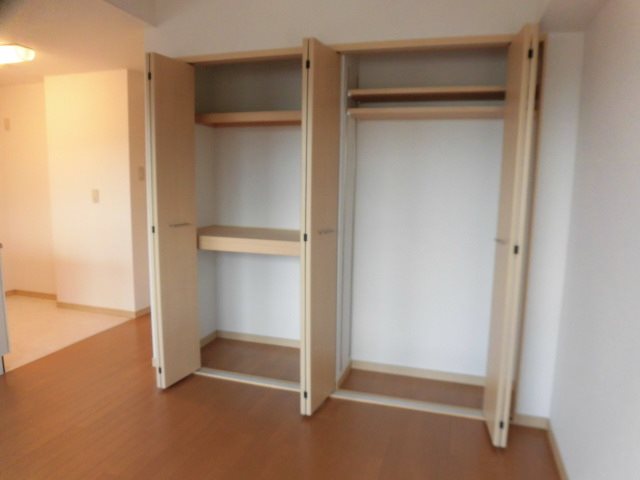 収納　同型タイプ