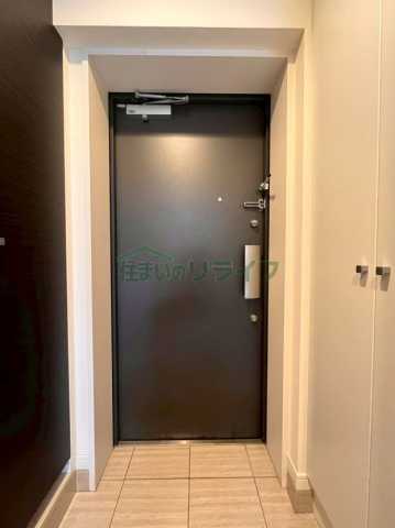 玄関　※参考写真です。別部屋になります。