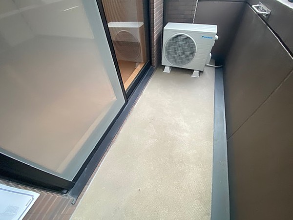 バルコニー　※別部屋の参考写真です。