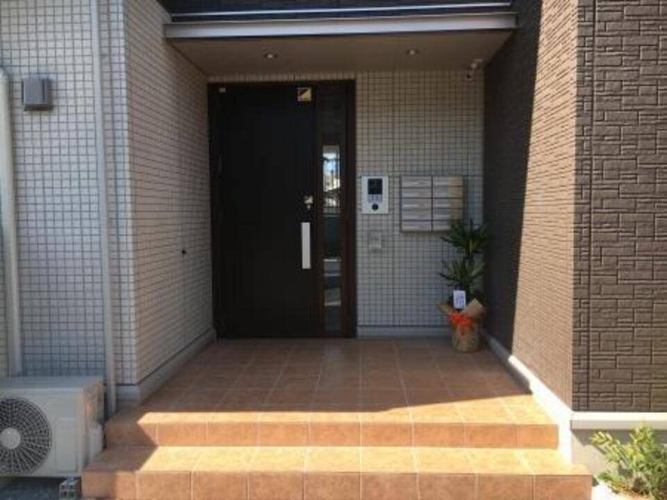 エントランス　エントランス