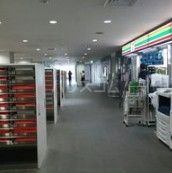 コンビニ　セブンイレブン 早稲田大学学生会館店（コンビニ）まで304m